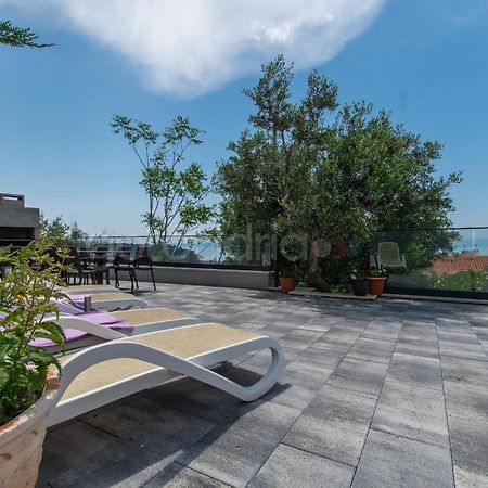 Seashell - Luxury Seaview Apartments Макарска Екстериор снимка
