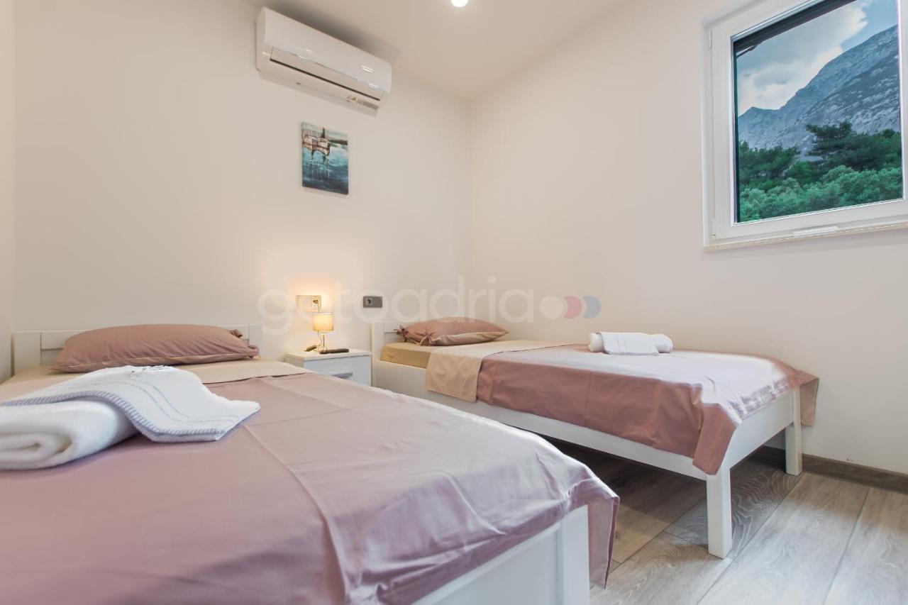 Seashell - Luxury Seaview Apartments Макарска Екстериор снимка